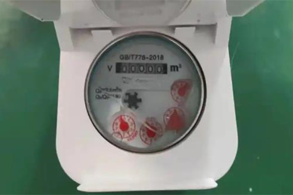 無線遠傳水表老是空轉(zhuǎn)，可能是沒裝止回閥！ 圖2